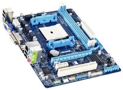 Лот: 4552582. Фото: 1. Мат.плата SocFM2 AMD A55 Gigabyte... Материнские платы