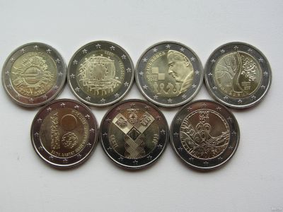 Лот: 14765513. Фото: 1. Эстония 2 евро 2012 - 2019 г полный... Наборы монет