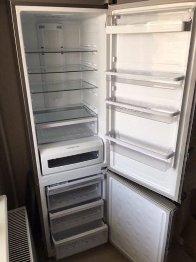 Лот: 11244440. Фото: 1. Холодильник Samsung RL-44 QEUS... Холодильники, морозильные камеры