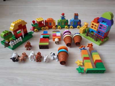 Лот: 13203831. Фото: 1. Веселый наборчик для детей Lego... Конструкторы