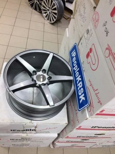 Лот: 9224066. Фото: 1. Vossen CV3 R18 8.5j ET+33 5*114... Диски