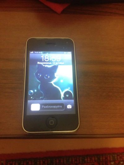 Лот: 4581737. Фото: 1. iPhone 3GS 8гиг. Смартфоны