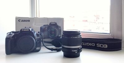 Лот: 12275595. Фото: 1. Фотоаппарат Canon 400D KIT 18-55. Цифровые зеркальные