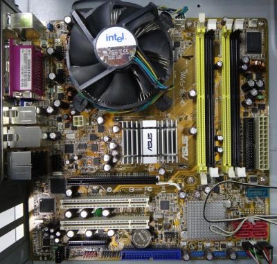 Лот: 11443395. Фото: 1. ASUS P5B-VM + Pentium D 915... Комплекты запчастей