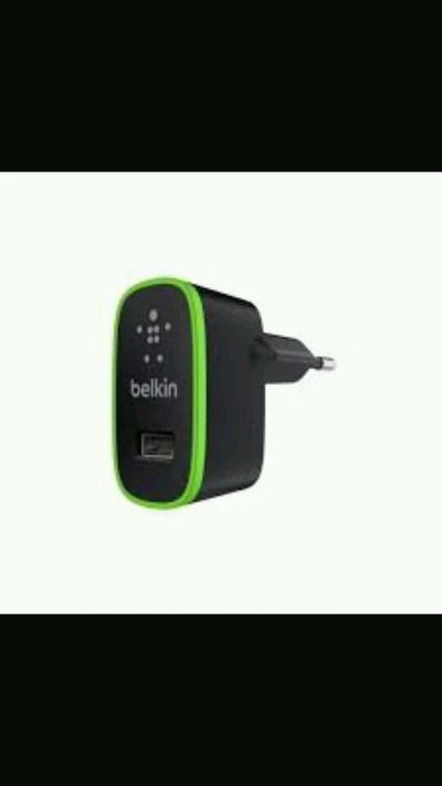 Лот: 6980566. Фото: 1. Адаптер питания - USB 2.1A Belkin... Зарядные устройства, блоки питания, адаптеры сетевые для смартфонов