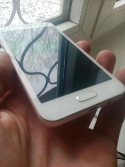 Лот: 7455396. Фото: 1. Samsung a3 в идеале!. Смартфоны