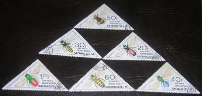Лот: 3665077. Фото: 1. марки монголии 1979г пчелы. Марки