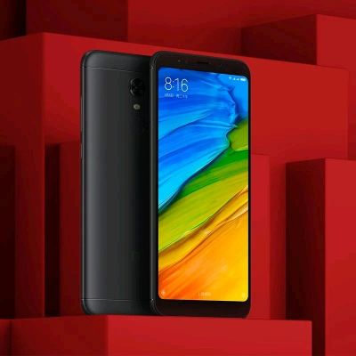 Лот: 11515261. Фото: 1. Xiaomi Redmi 5 plus 3/32. Внимательно... Смартфоны