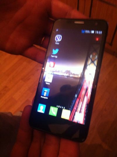 Лот: 5026065. Фото: 1. Alcatel One Touch Idol. Смартфоны