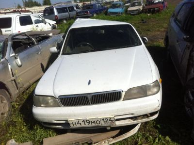 Лот: 4730665. Фото: 1. nissan laurel аварийная. Автомобили