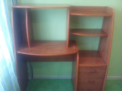 Лот: 6642391. Фото: 1. компьторный стол. Компьютерные и письменные столы