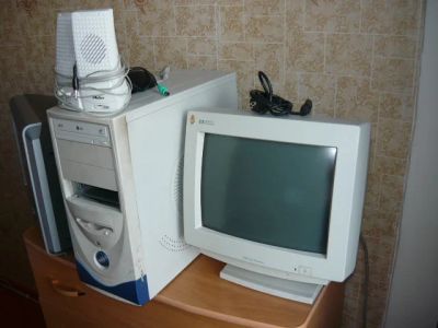 Лот: 3965037. Фото: 1. монитор. повторно. не делай недодуманные... ЭЛТ-мониторы