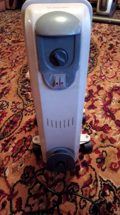 Лот: 24889332. Фото: 1. обогреватель масляный 1500вт. Обогреватели бытовые