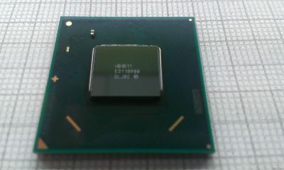 Лот: 12526935. Фото: 1. Северный мост Intel BD82HM77 SLJ8C. Микросхемы