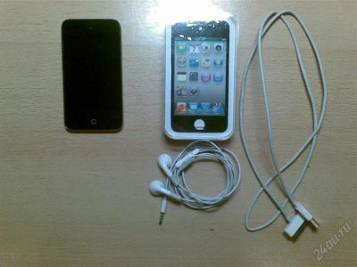 Лот: 1591674. Фото: 1. ipod touch 4 32 gb | обмен на... Плееры