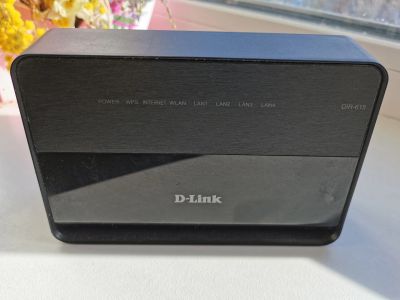 Лот: 15673325. Фото: 1. WiFi роутер D-Link DIR-615. Маршрутизаторы (роутеры)