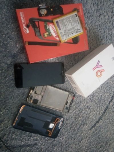 Лот: 17900853. Фото: 1. Huawei y6 prime 2018 запчасти. Дисплеи, дисплейные модули, тачскрины