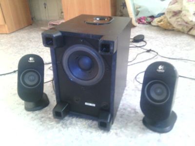 Лот: 4156487. Фото: 1. Аудио система + колонки Logitech. Акустические системы