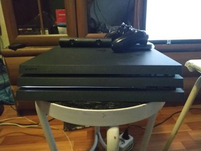 Лот: 18379611. Фото: 1. sony playstation 4 pro 1tb+2 джойстика. Игровые приставки, консоли