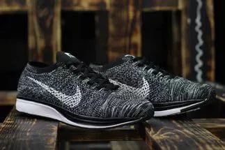 Лот: 10890553. Фото: 1. Кроссовки Nike Flyknit Racer. Кеды, кроссовки, слипоны