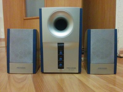 Лот: 12043875. Фото: 1. Колонки с сабом для пк Microlab... Акустические системы