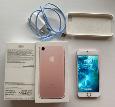 Лот: 19167410. Фото: 1. Apple iPhone 7 32 гб розовый. Смартфоны