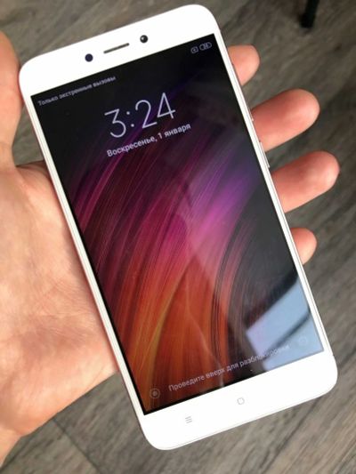 Лот: 15293140. Фото: 1. Телефон xiaomi redmi 4x. Чехлы, бамперы