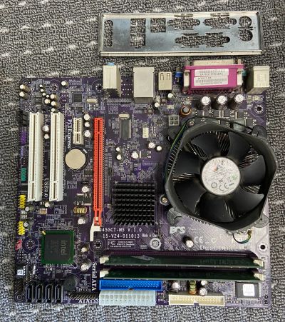Лот: 22517887. Фото: 1. Комплект ECS 945GCT-M5/Pentium... Комплекты запчастей