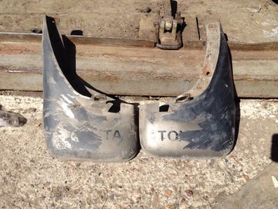 Лот: 7394329. Фото: 1. Брызговики Toyota Sprinter Carib... Кузов