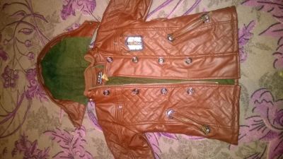 Лот: 9496981. Фото: 1. удлинённая кожанная куртка. Верхняя одежда