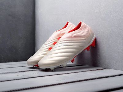 Лот: 16236031. Фото: 1. Футбольная обувь Adidas Copa 19... Кеды, кроссовки, слипоны