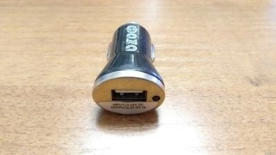 Лот: 13032134. Фото: 1. Зарядное устройство Автомобильное... Зарядные устройства, блоки питания, адаптеры сетевые для смартфонов