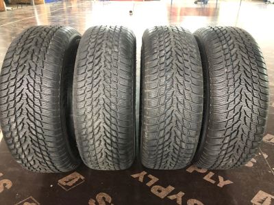 Лот: 25763175. Фото: 1. Nokian Tyres WR Snowproof 205... Шины