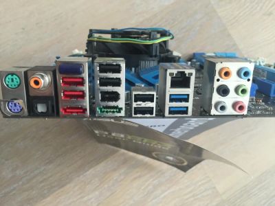 Лот: 7936286. Фото: 1. Топовый Asus P8P67PRO в третий... Материнские платы