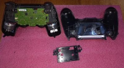 Лот: 21975348. Фото: 1. Джойстик Sony PS4 JDM-040 на ремонт... Аксессуары для игровых приставок, консолей, геймпады