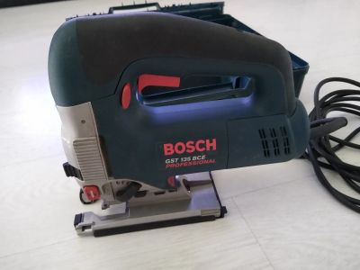 Лот: 16051173. Фото: 1. Лобзик bosch GST 135 BCE. Электроинструмент