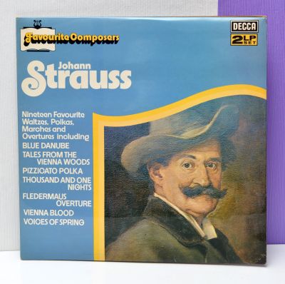 Лот: 15015004. Фото: 1. favourite composers: Johann Strauss. Аудиозаписи