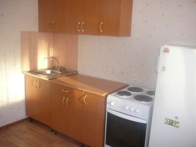 Лот: 7864130. Фото: 1. Сдам 1 квартира Фруктовая 16. Квартиры, студии