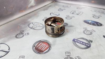 Лот: 23588088. Фото: 1. Поршень Volkswagen Multivan AES... Двигатель и элементы двигателя