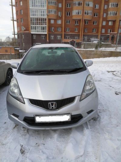 Лот: 10706250. Фото: 1. Honda Fit. Автомобили