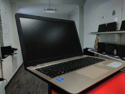 Лот: 11018980. Фото: 1. Ноутбук Современный Asus + Гарантия... Ноутбуки