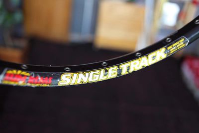 Лот: 9480840. Фото: 1. Обод 26" Sun Ringle Single Track... Запчасти