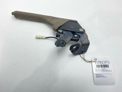 Лот: 24773808. Фото: 1. Рычаг стояночного тормоза Toyota... Двигатель и элементы двигателя