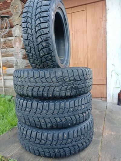 Лот: 20633025. Фото: 1. Зимние шины Maxxis Presa Spike... Шины