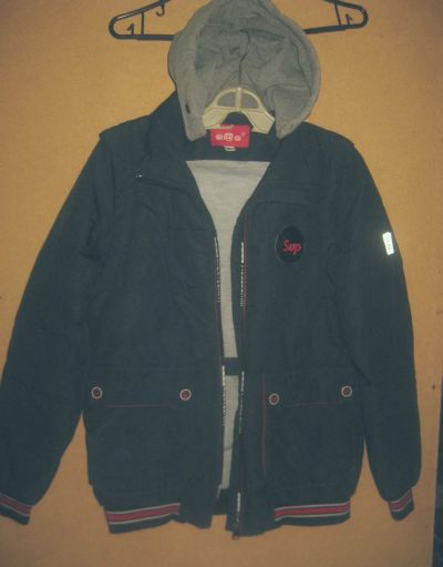 Лот: 25806369. Фото: 1. фирменная куртка --- демисезон... Верхняя одежда