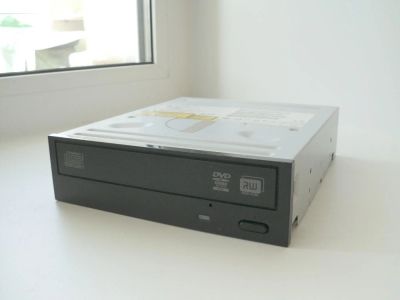 Лот: 4021898. Фото: 1. Новый DVD-RW. Приводы CD, DVD, BR, FDD