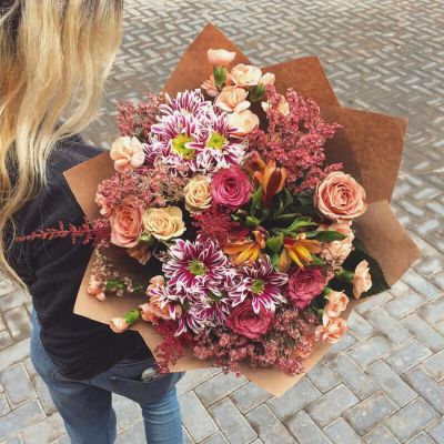 Лот: 8241189. Фото: 1. Сборный букет. Цветы на Щорса... Свежие цветы