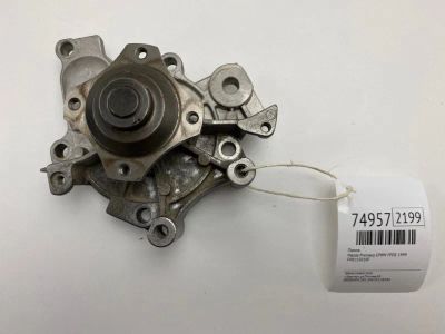 Лот: 21111465. Фото: 1. Помпа Mazda Premacy 1999 FP0115010F... Двигатель и элементы двигателя