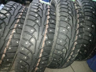Лот: 14032352. Фото: 1. 175 70 R13 (175/70R13) Nokian... Шины