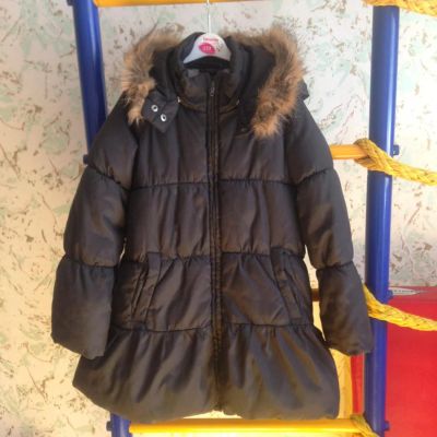 Лот: 8116773. Фото: 1. Пальто на пуху H&M 122 размер. Верхняя одежда